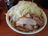 「ラーメン（ヤサイ、ニンニク）690円」@ラーメン二郎 亀戸店の写真