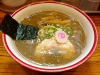 「中華そば＋赤備特製薬味「万能」（※テーブルセット無料）」@赤備の写真