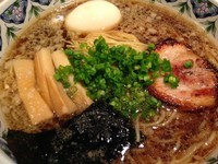 「秩父純正醤油らーめん730円＋味玉110円」@麺屋たつみ 喜心 狭山店の写真