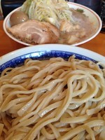 「【限定】塩つけ麺（800円）+大盛（100円）」@豚星。の写真