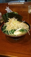 「ネギチャーシューメン 中盛り」@横浜家系ラーメン銀家 伊勢佐木町店の写真