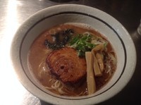 「豚濁ソバ850円」@BASSANOVAの写真