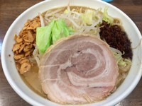 「焦がし醤油+大盛」@爆麺亭 所沢店の写真