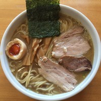 「煮干そば(中)250g￥750円(TP味玉・ハーフ＋50円)」@煮干そば とみ田の写真