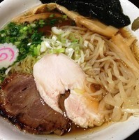 「【数量限定】アゴ出汁清湯醤油」@らーめん・つけめん 八角の写真