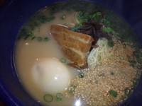 「かばちやらーめん(750円)、めんたいご飯(250円)、替玉」@かばちやの写真