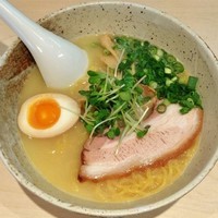 「塩らぁめん」@麺や けせらせらの写真