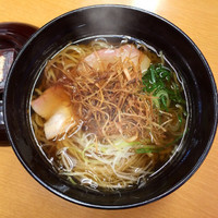 「出汁入り鶏がら醤油ラーメン280円」@スシロー 新横浜店の写真