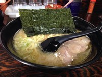 「豚骨醤油」@豚骨醤油 蕾の写真