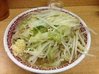 「小ニンニク少し」@ラーメン二郎 環七新新代田店の写真