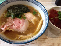 「煮干しそば」@中華そば 四つ葉の写真