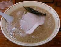 「中華そば　650円　味付玉子50円　ニンニク50円」@ホープ軒本舗 吉祥寺店の写真