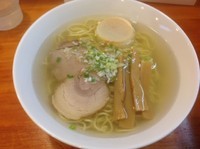 「塩ラーメン 650円」@函館塩ラーメン 五稜郭の写真