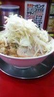 「豚玉ラーメン倍盛り（全マシ）」@ジャンクガレッジ 東大宮店の写真