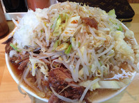 「小ラーメン、ニンニク、カラメ、タマネギ」@らーめん つの旨の写真