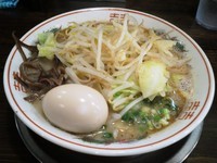 「野菜ぶたぁ麺＋味玉」@ろくとん軒 世田谷店の写真