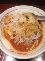 「鷹の爪ラーメン700円」@旨辛ラーメン表裏 高田馬場店の写真