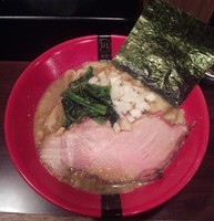 「煮干しラーメン：800円」@すごい煮干ラーメン凪 大久保北口店の写真