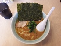 「ラーメン」@横浜家系ラーメン 銀家 大和店の写真