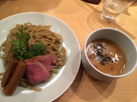 「鴨白湯つけそば（ごぼう麺）」@紫 くろ㐂の写真