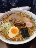 「中華そば 730円 少なめ−50円=680円」@東池袋大勝軒 しのやの写真