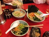 「ネギラーメンとビール」@おーくら家 中野店の写真
