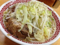 「小（麺半分・ニンニク）」@ラーメン二郎 環七新新代田店の写真
