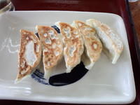 「〖期間限定価格〗餃子150円」@山田うどん食堂 谷塚店の写真