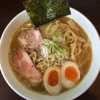 「ラーメン正油・大盛￥800円(味玉TP＋50円)」@打立て自家製麺 ラーメンKの写真