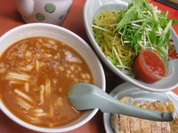 「【期間限定】とんこつトマトつけ麺・チーズ増量￥930」@ラーメン山岡家 伊勢崎宮子店の写真