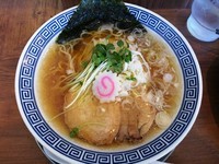 「中華そば　日向」@麺やマルショウ 豊中本店の写真