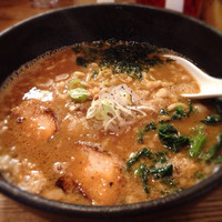 「濃厚豚ブラック」@仙川らーめん ばかたれの写真