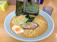 「味噌ラーメン（大盛り）650円＋200円」@味王 阪東橋店の写真