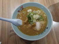 「醤油ラーメン」@梅光軒 新千歳空港店の写真