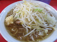 「小らーめん680円ニンニクたまねぎ」@麺屋 桐龍の写真