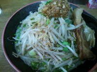 「コッテリ塩らぁめん　700円」@らあめん一撃 松戸駅前店の写真