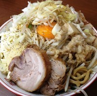 「まぜそば（全マシ）」@らーめん おうか 松戸松飛台店の写真