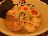 「特製塩らーめん　１０００円」@鶏喰～TRICK～の写真