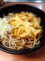 「かき揚げそば370円」@あじさい茶屋 鶯谷店の写真