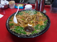 「もつラーメン」@とん平食堂の写真