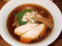 「冷やしラーメン（普通出汁）　700円」@ラーメン屋 トイ・ボックスの写真