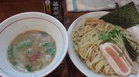 「美白白湯つけ麺　830円」@麺ゃ しきの写真