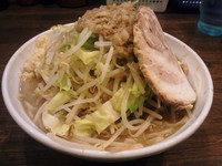 「爆麺中750円」@爆麺亭 所沢店の写真