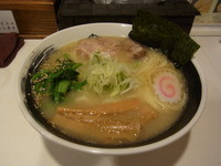 「<木曜日限定> 鶏白湯らーめん(300g) 800円」@麺屋 侍の写真