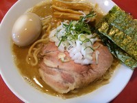 「濃厚鶏白湯ラーメン＋麺増し＋味玉」@麺屋しのはら 三日月食堂の写真
