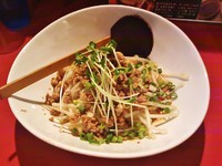 「汁なし極坦々麺(750円)」@極 担々麺 真空の写真