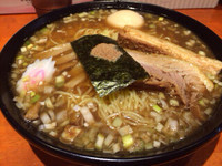 「特製中華そば」@御苑 独歩の写真