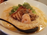 「洋風ラーメン」@とろぽたやの写真