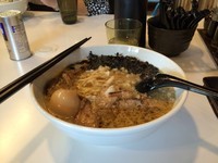 「背脂醤油ラーメン」@らーめん 竜美の写真