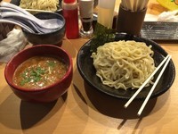 「辛つけ麺大盛」@つけ麺 雀 天満橋店の写真